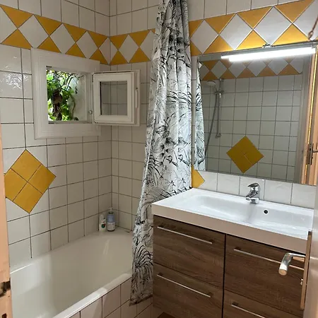 La Ramade De * סן טרופז